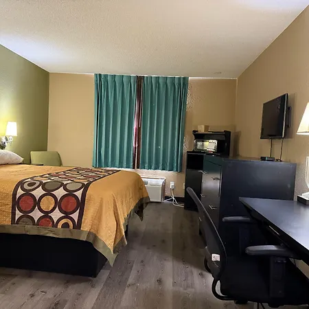 Stay At Mendota I-39